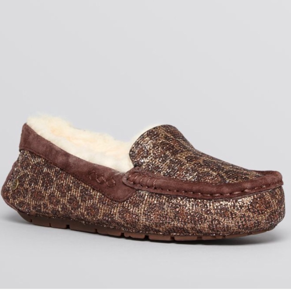 Ugg Slippers: Ansley Leopard Print Glitter. Size 7